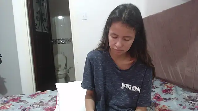 nathaly_jones_'s Live XXX Chat