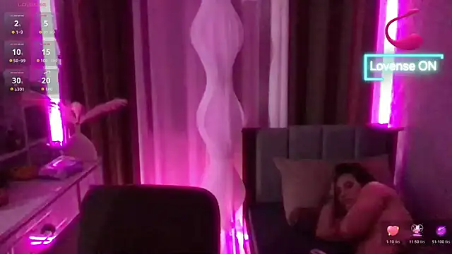 Malia_Nicole Webcam Show