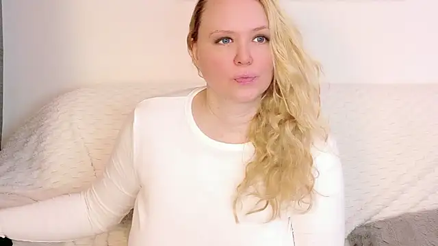 Sarah4you Live XXX Chat