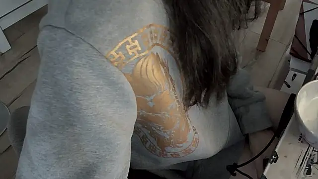 CeriseLapine 即時 XXX 聊天