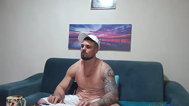 Tiberius_hunk's Live XXX Chat