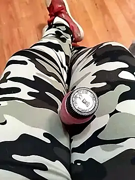 Atenea69 élő XXX-chatje