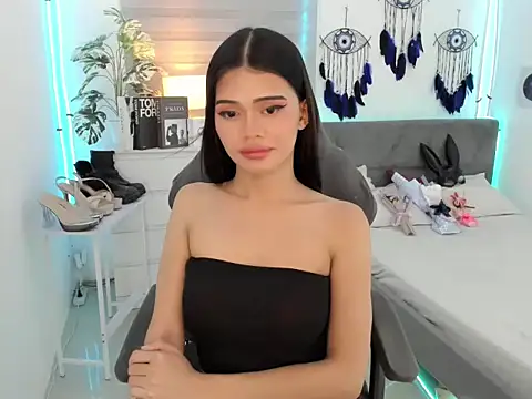 tstoni_talks' Live XXX Chat