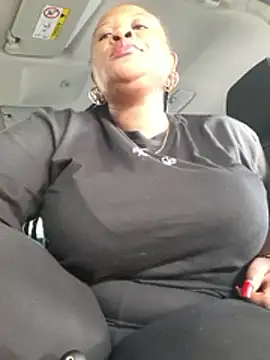 Chatroom XXX en direct de Bootyliciousbbw12