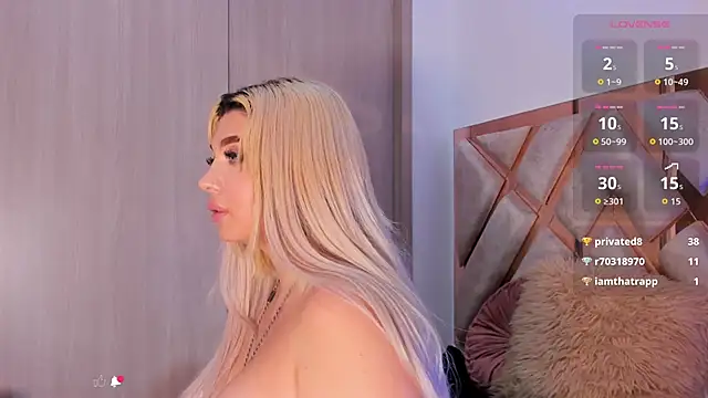 khloe__018n Live XXX chat