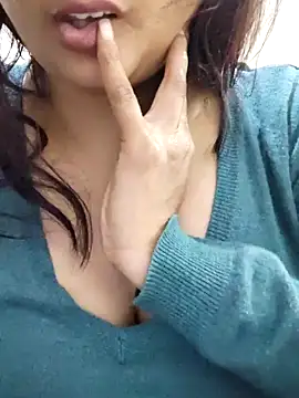 illay_love élő XXX-chatje