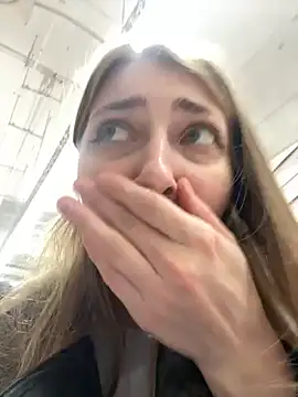 Sunny___BunnyのライブXXXチャット