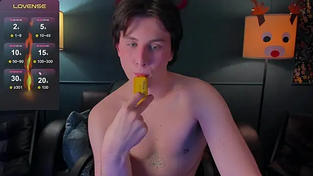 AdrianoAubert Live XXX-Chat