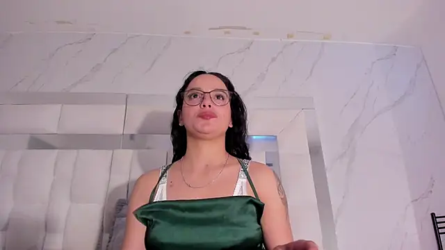 Maia_Park 라이브 XXX 채팅