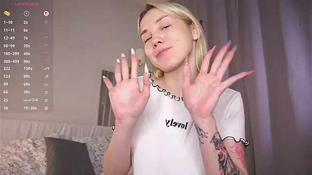 LilianBenskin's Live XXX Chat