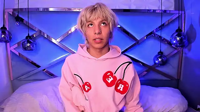 OliIverr22 Show Webcam