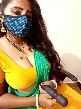 tamil_Vennila's Live XXX Chat