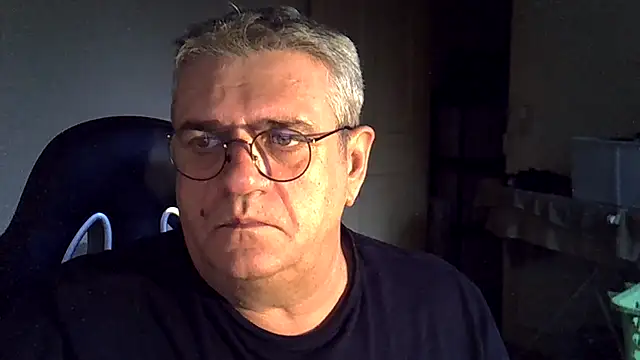 _hippo_'s Live XXX Chat