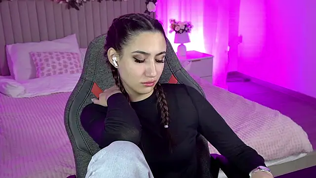 RebeckaThornton 即時 XXX 聊天