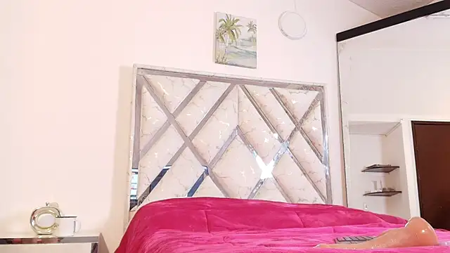 Valentinhaa's Live XXX Chat