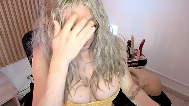 Chat XXX ao vivo de MarianL0ve