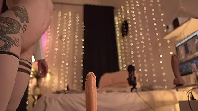 ifuckingtoy_'s Live XXX Chat