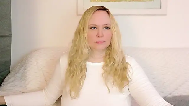 Sarah4youのライブXXXチャット