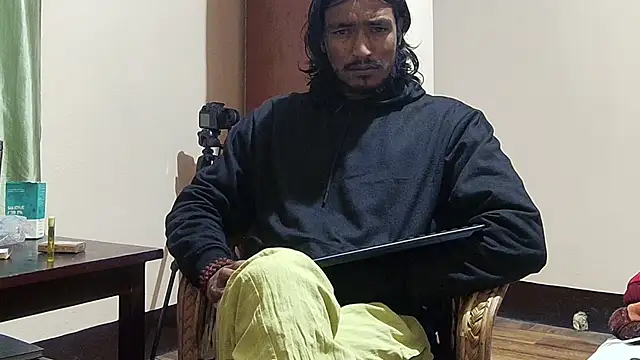 Gre3k_god's Live XXX Chat