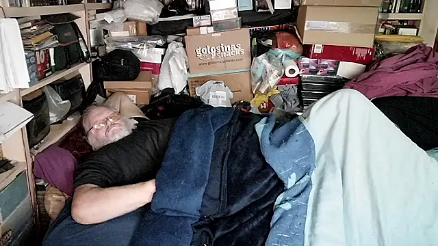 hadeszeuss2's Webcam Show