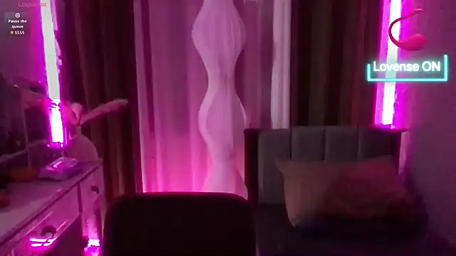 Malia_Nicole Webcam show