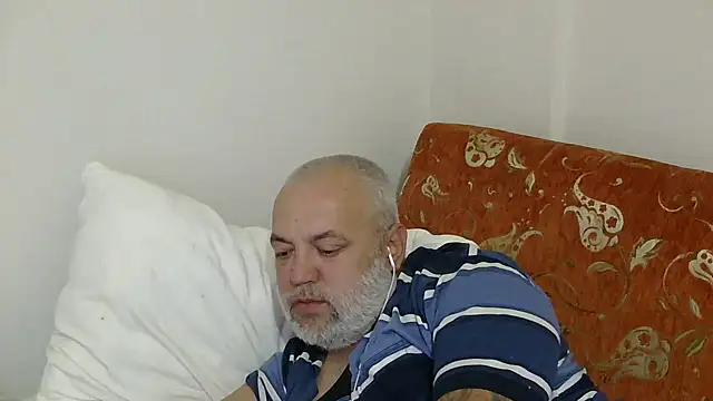 husoizmir: απευθείας συνομιλία ΧΧΧ