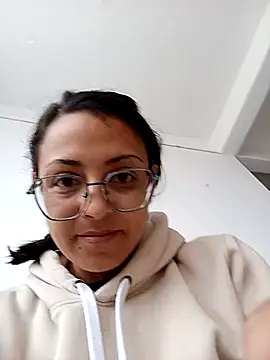 bri_ali Obrolan Langsung XXX