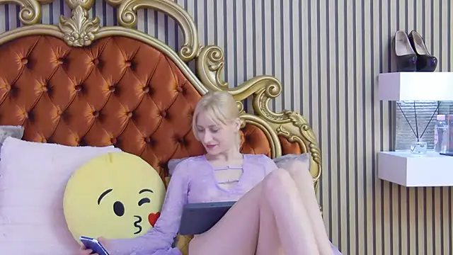 SiennaShapiro Chat XXX live