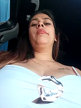 Latina_sexy1's Live XXX Chat