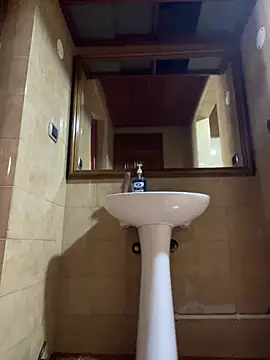 Chatroom XXX en direct de Namii_cute