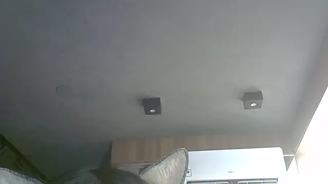 Chat XXX ao vivo de SkinnyKitten