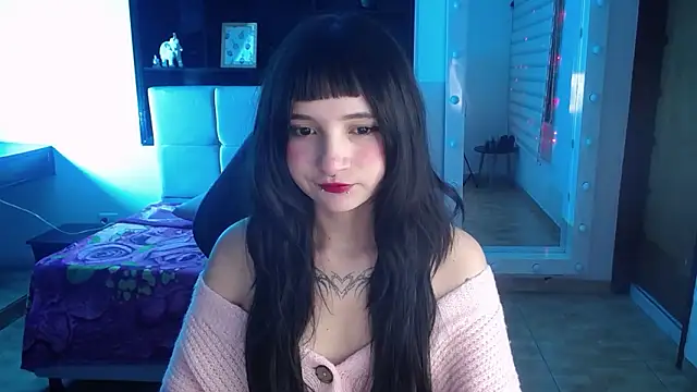 _Charlotte_Collins_ Live XXX-chat