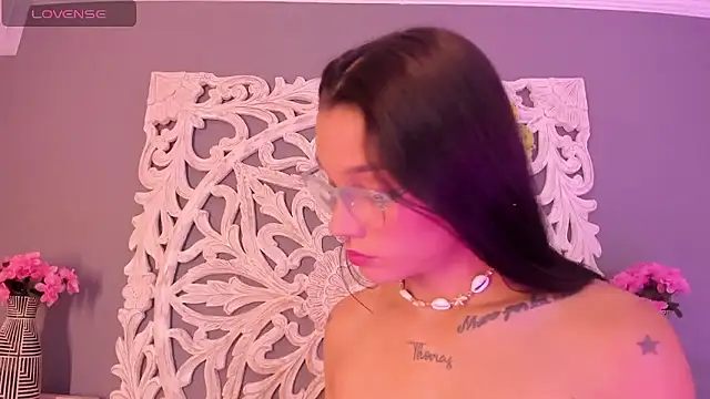 Chat XXX ao vivo de loraineblake