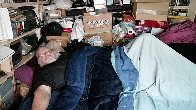 Pokazy przed kamerką – hadeszeuss2