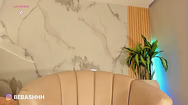 Fyre_divine's Live XXX Chat