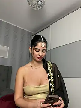 _adelle's Live XXX Chat