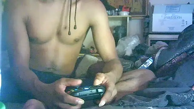 ON3YOULLN3VER_FIR3 即時 XXX 聊天