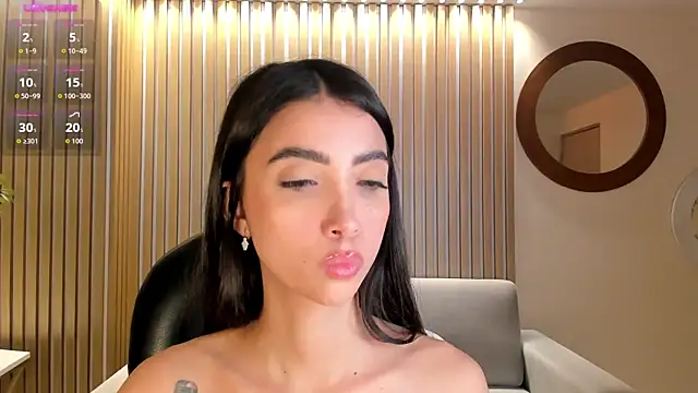 ValeriaVelvet's Live XXX Chat