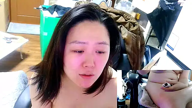 rami0428's Live XXX Chat