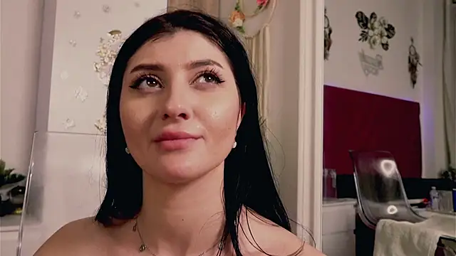 Ali_yv Adlı Modelin Canlı XXX Sohbeti