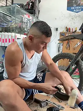 Paul22cm-'s Webcam Show