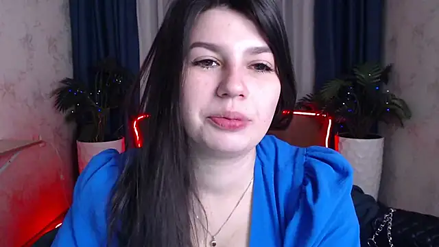 KisaModel's Live XXX Chat