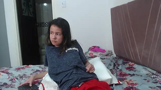 nathaly_jones_: απευθείας συνομιλία ΧΧΧ