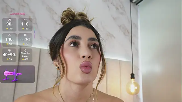 Annyy_Rosse's Live XXX Chat