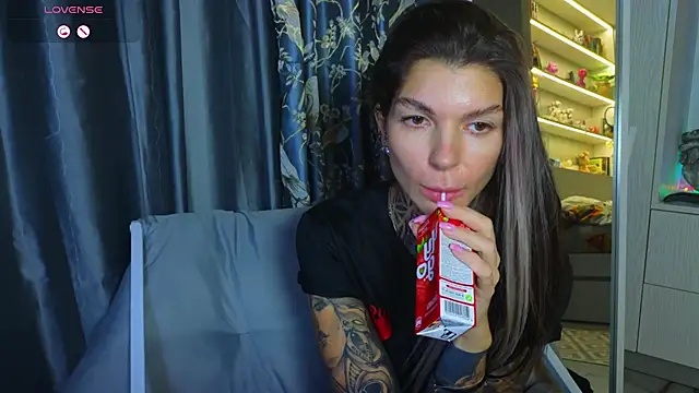 tattooedBabyy Live XXX-chat