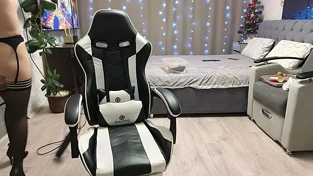 Strip-LadyのライブXXXチャット