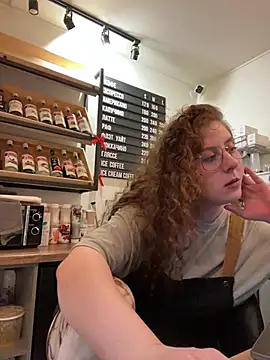 Chat XXX ao vivo de cinnabon_