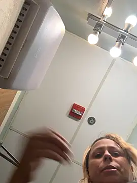 Webkamerová show Hotslut187