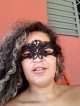 RaphinhaSanches' Live XXX Chat