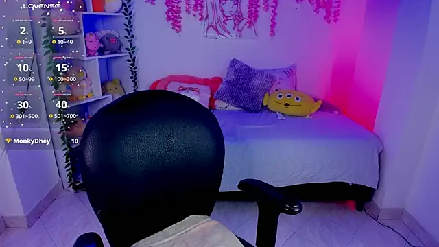 _hanna_sky live XXX chat